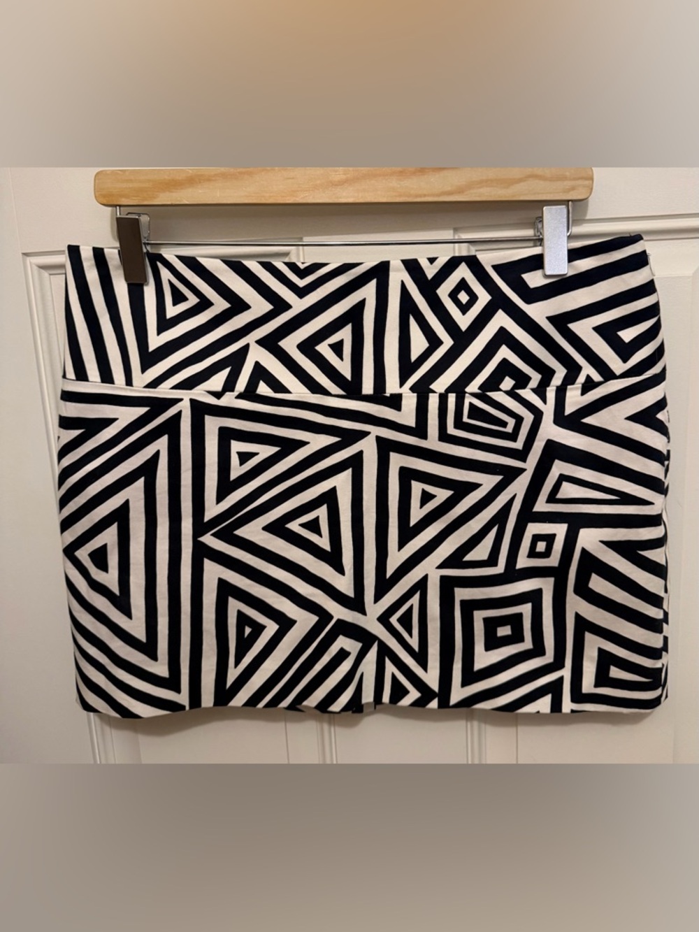 Express Black and White Mini Skirt